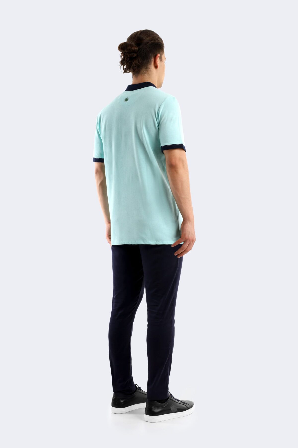 Layyagosta polo neck t-shirt - Image 4