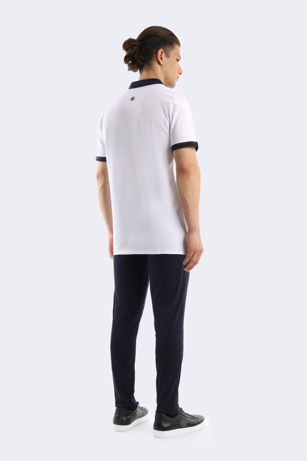 Layyagosta polo neck t-shirt - Image 4