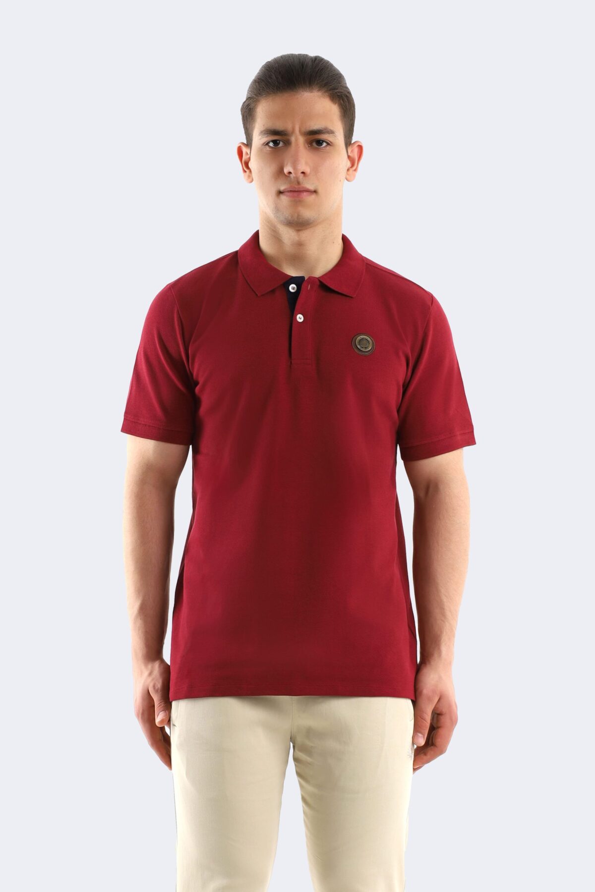 Layyagosta polo shirt with metal logo - Image 1