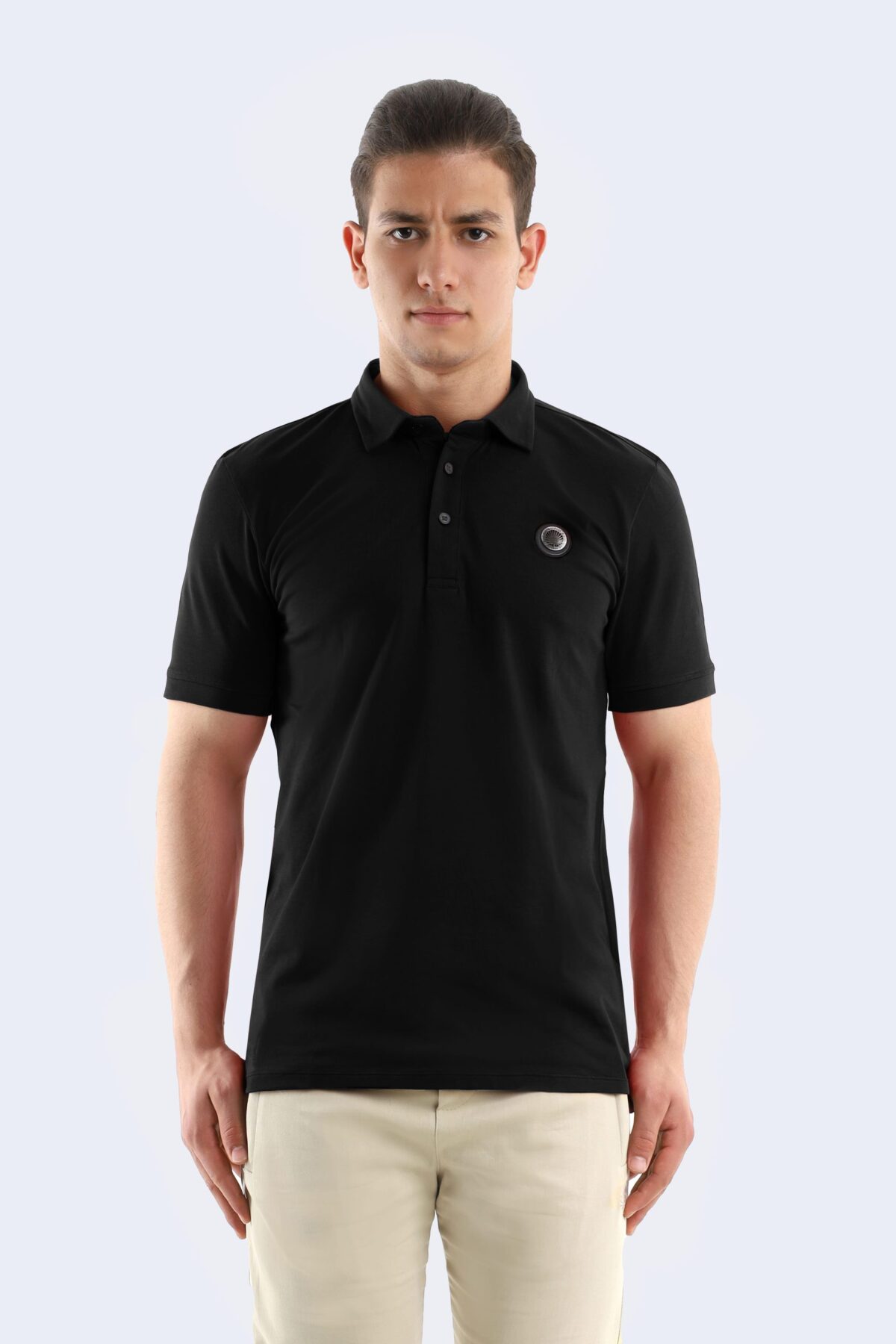 Layyagosta polo shirt with metal logo - Image 1