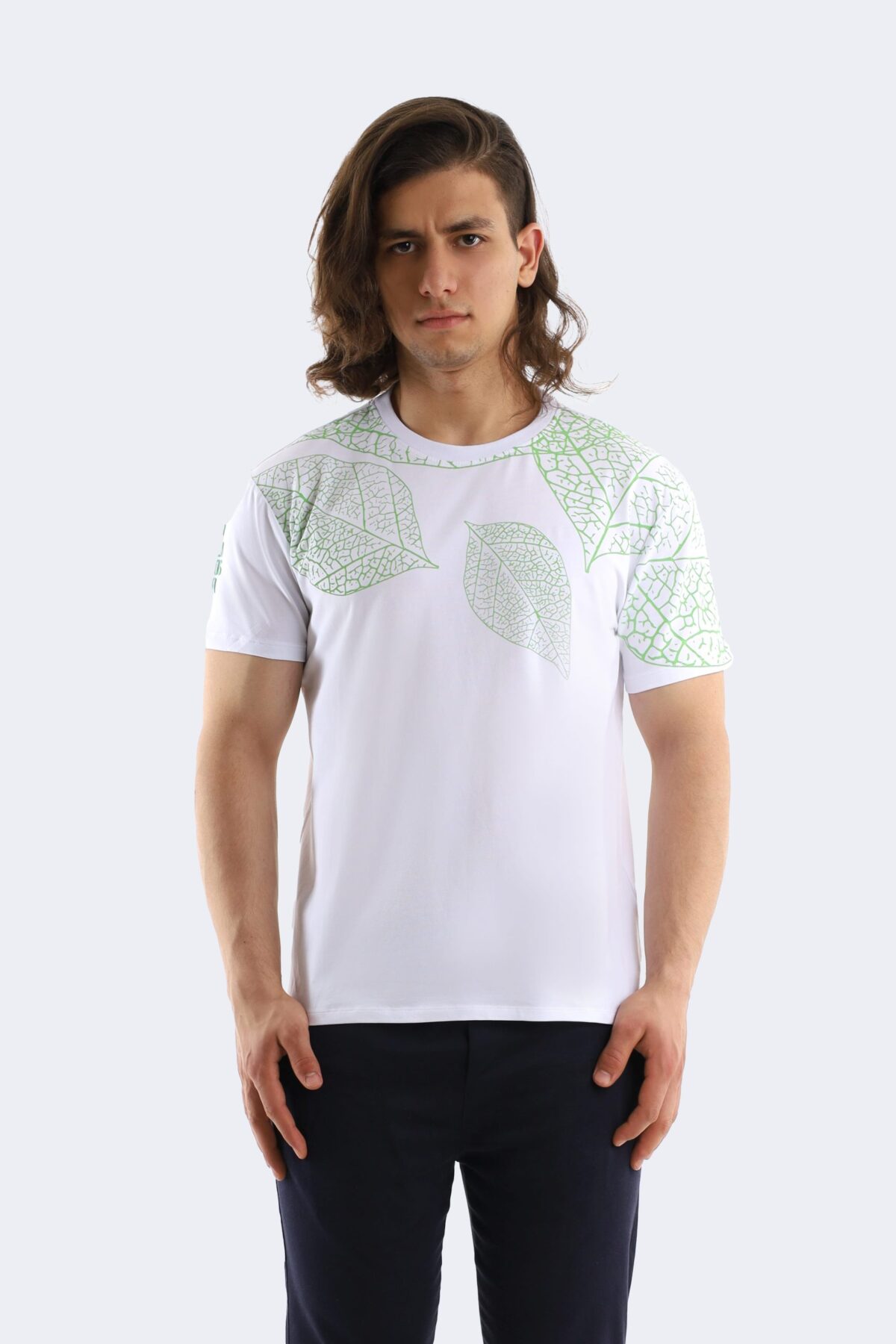 Leaf printed cotton t-shirt - Image 1