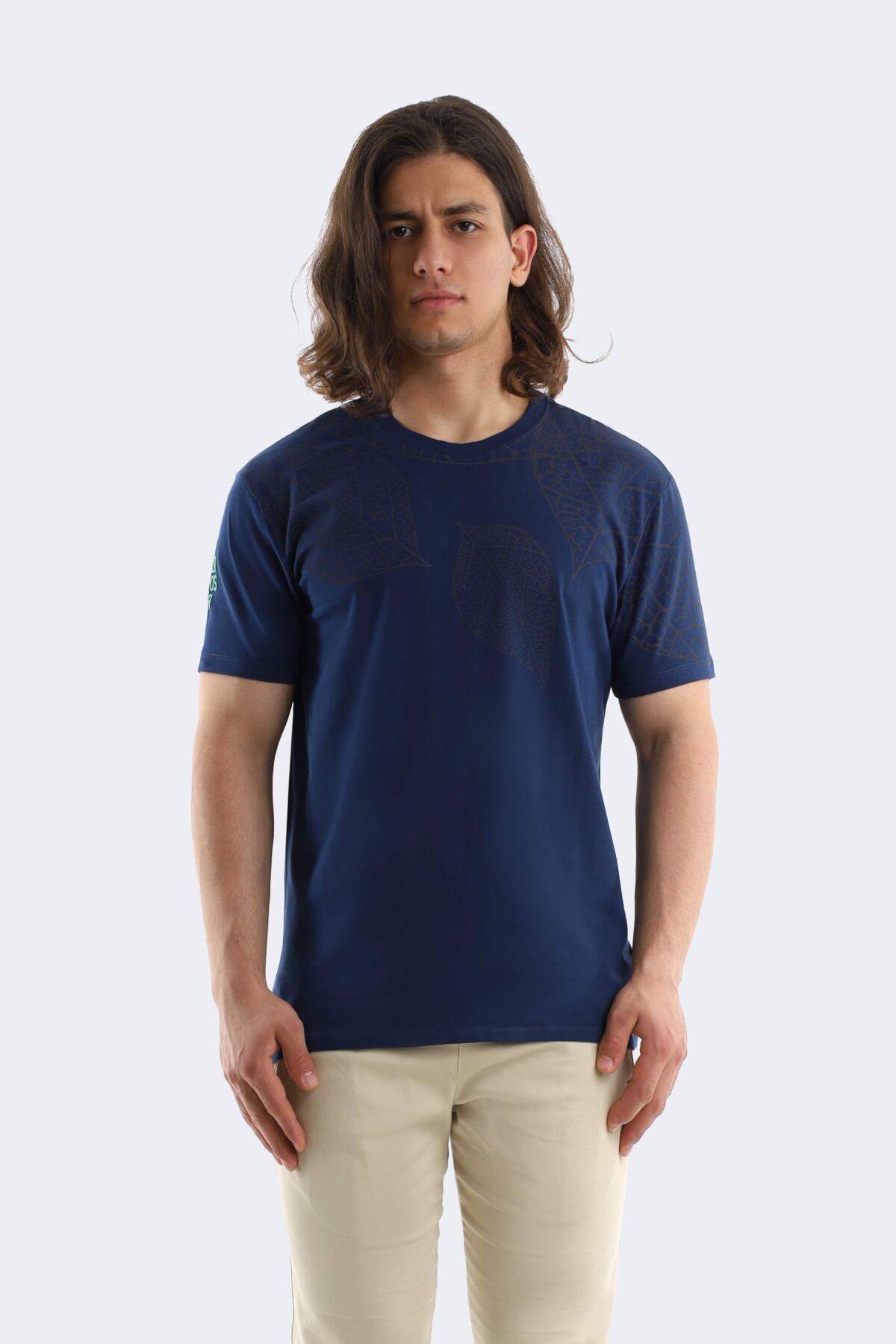 10022205_q9iubpsgjvj2kz2k-scaled-1.jpg Leaf printed cotton t-shirt - Image 1