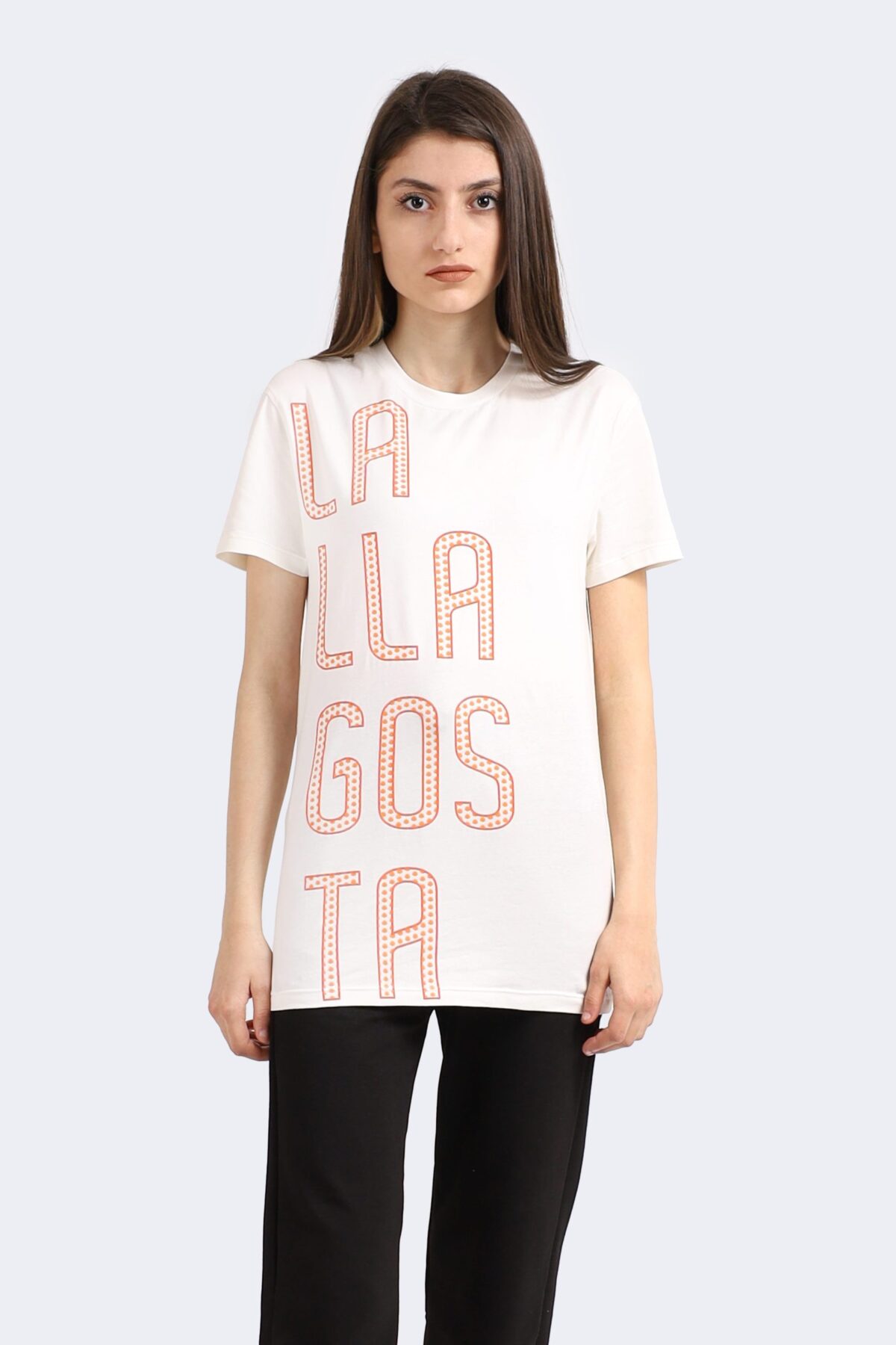 10023b2010_swkzy1g8tpu3zmid-scaled-1.jpg Iconic embroidered T-shirt - Image 1