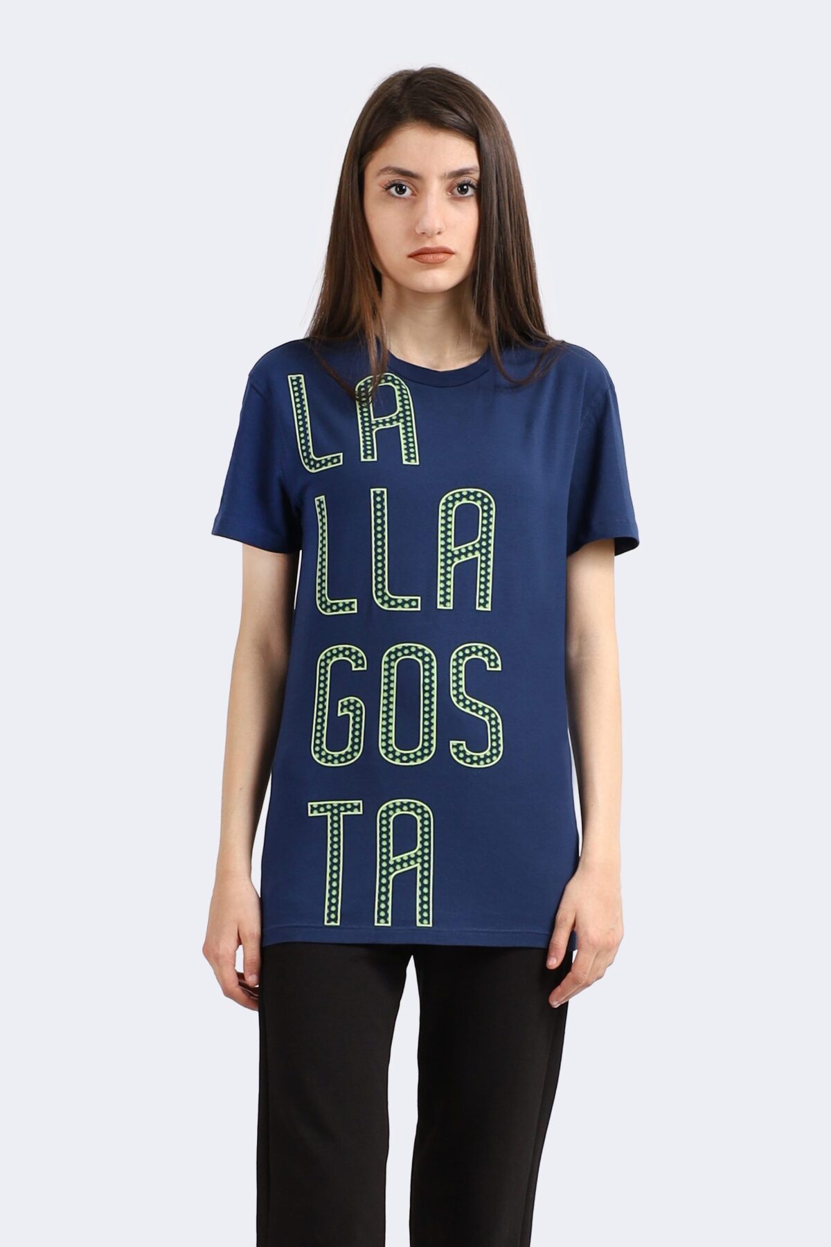 10023b204_lj2hjp3zodfrsa6k-scaled-1.jpg Iconic embroidered T-shirt - Image 1