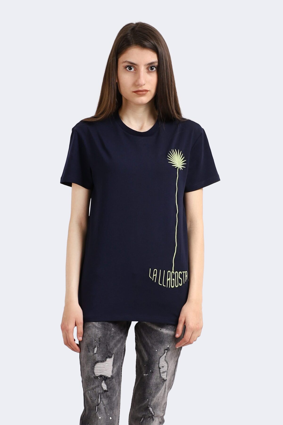 10027b2013_kzml4fjc7dp7jvsw-scaled-1.jpg Iconic logo embroidered t-shirt - Image 1