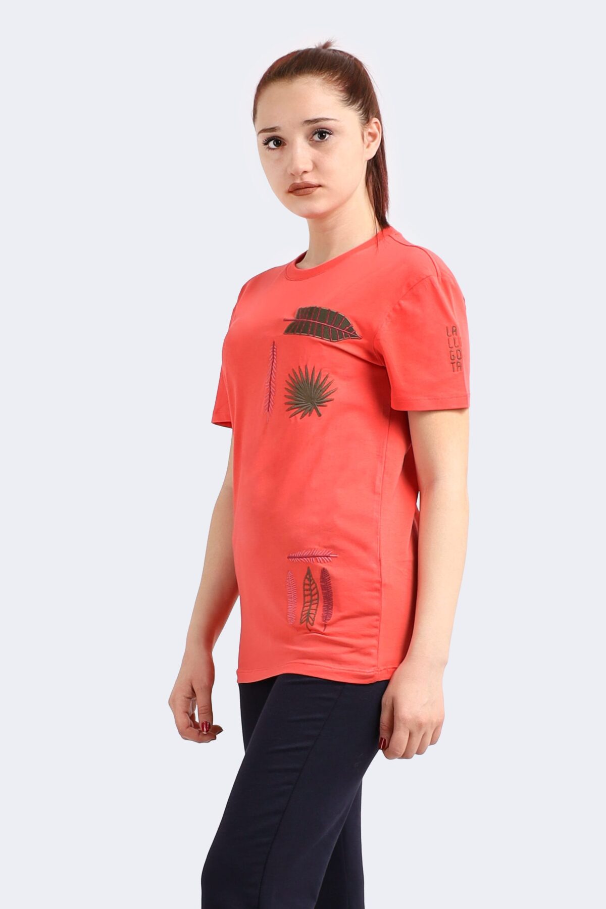 Embroidered Leaf Pattern Women's T-Shirt - Image 3