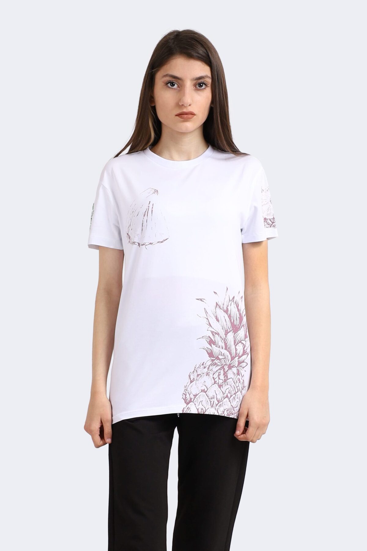 10029204_tztlt01r9e9z04eh-scaled-1.jpg Pineapple Printed Cotton T-shirt - Image 1
