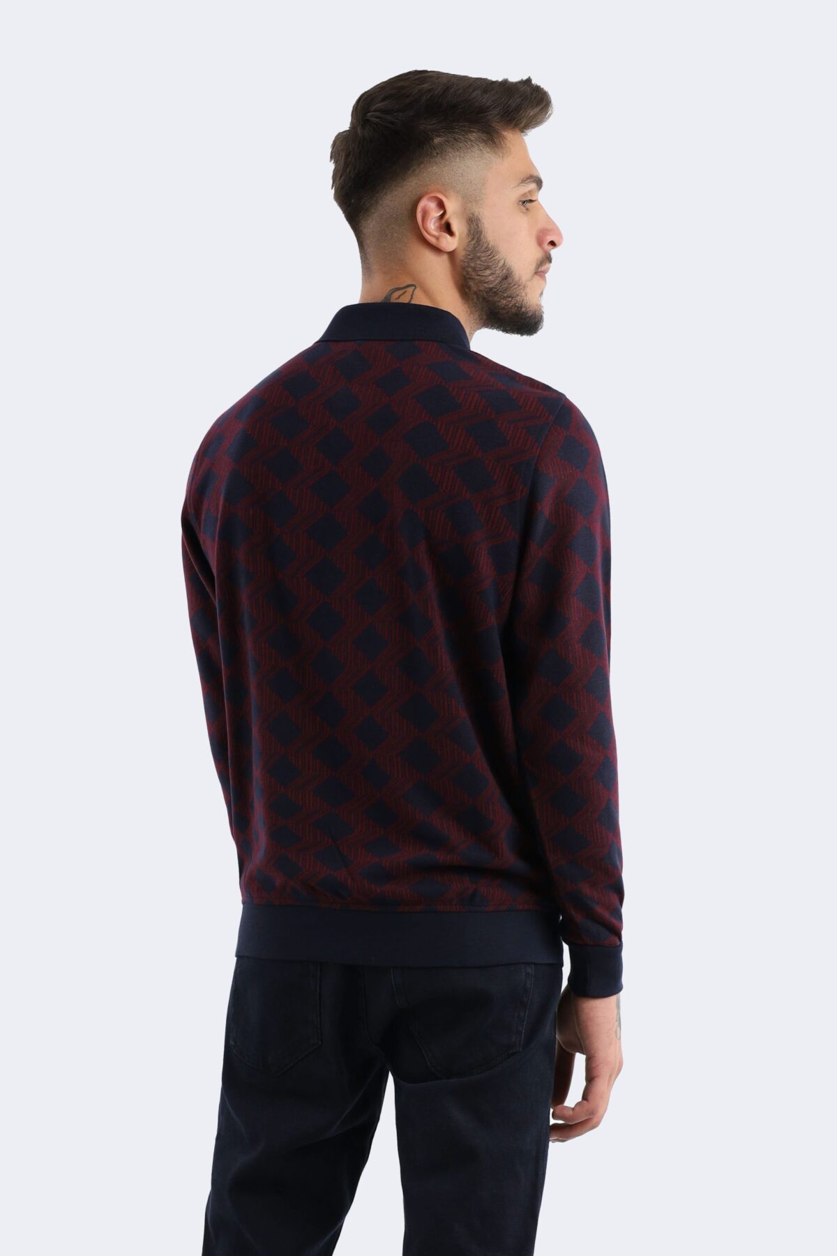 Wool blend knitwear with square pattern - Image 3