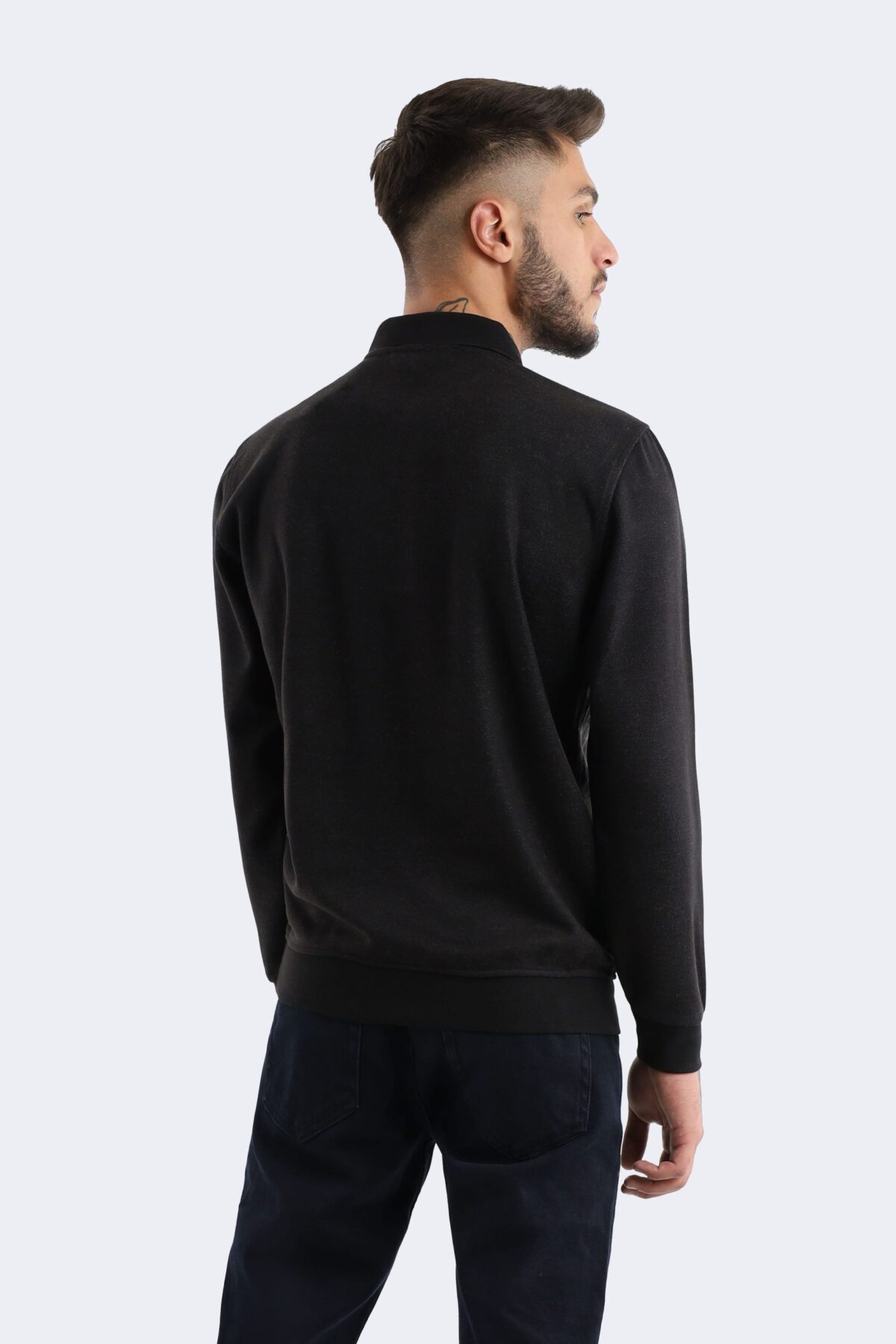 Wool blend knitwear with square pattern - Image 3