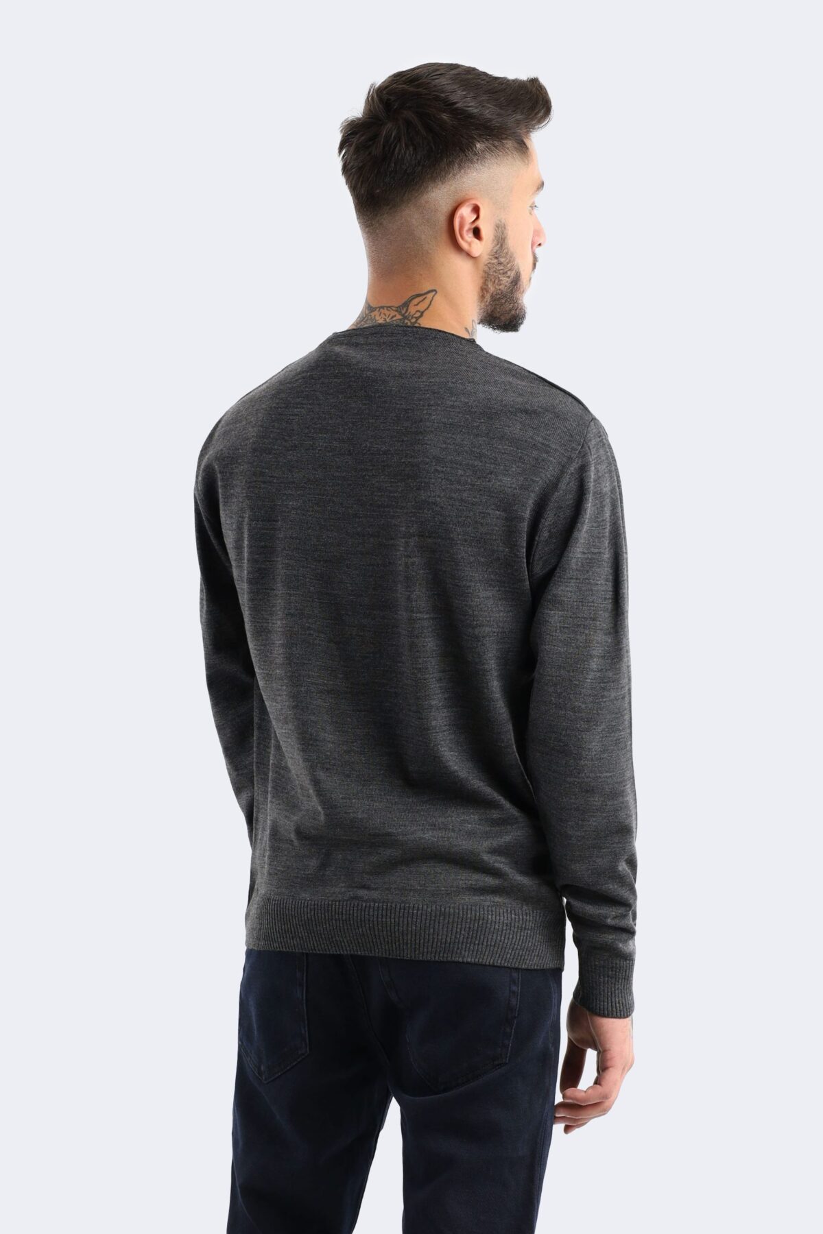Classic men's knitwear - Image 3