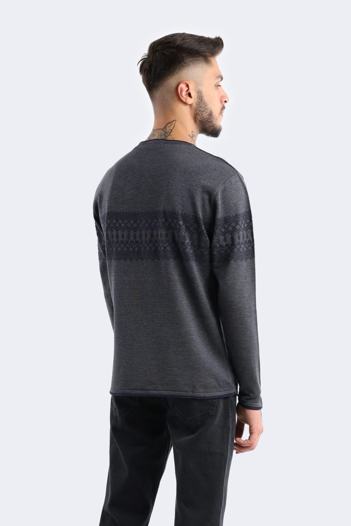 Square striped wool blend knitwear - Image 3