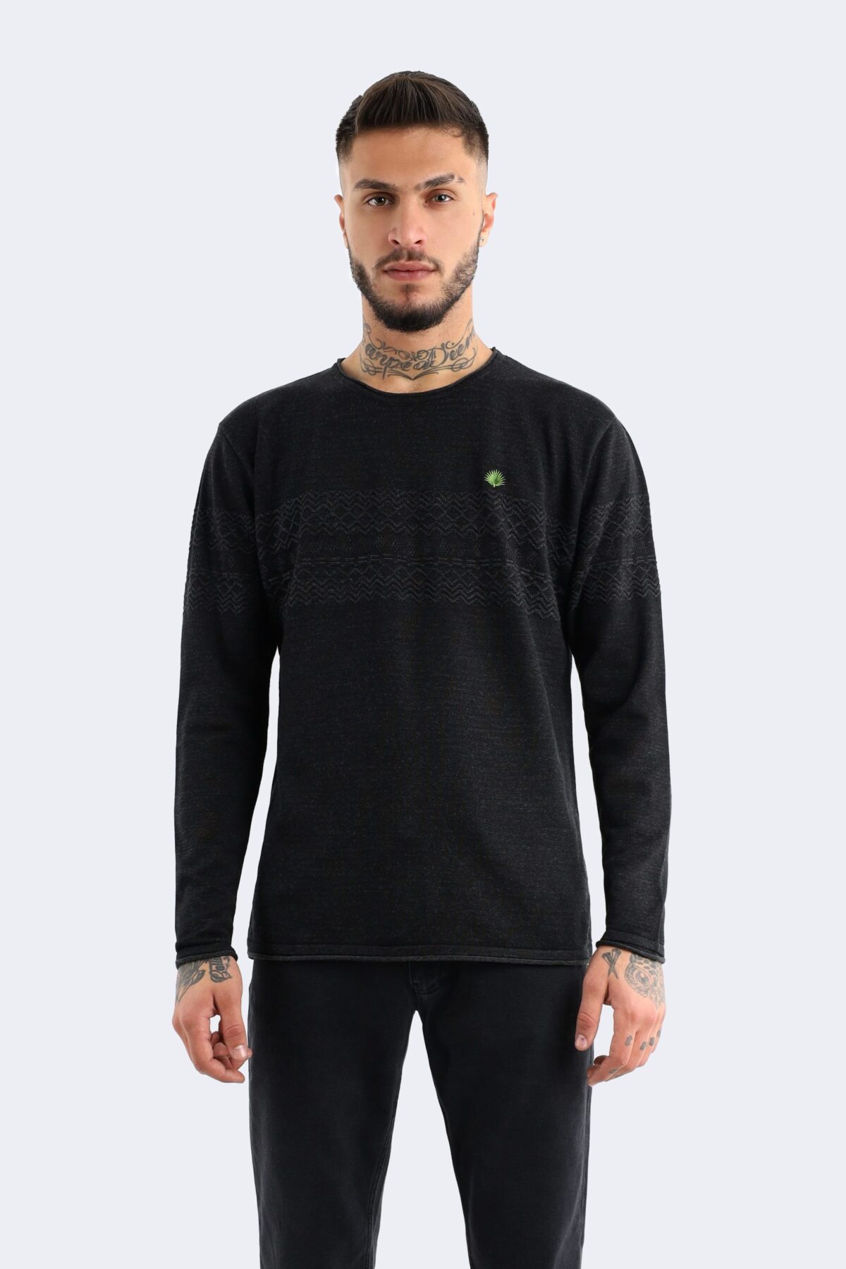 Square striped wool blend knitwear - Image 1
