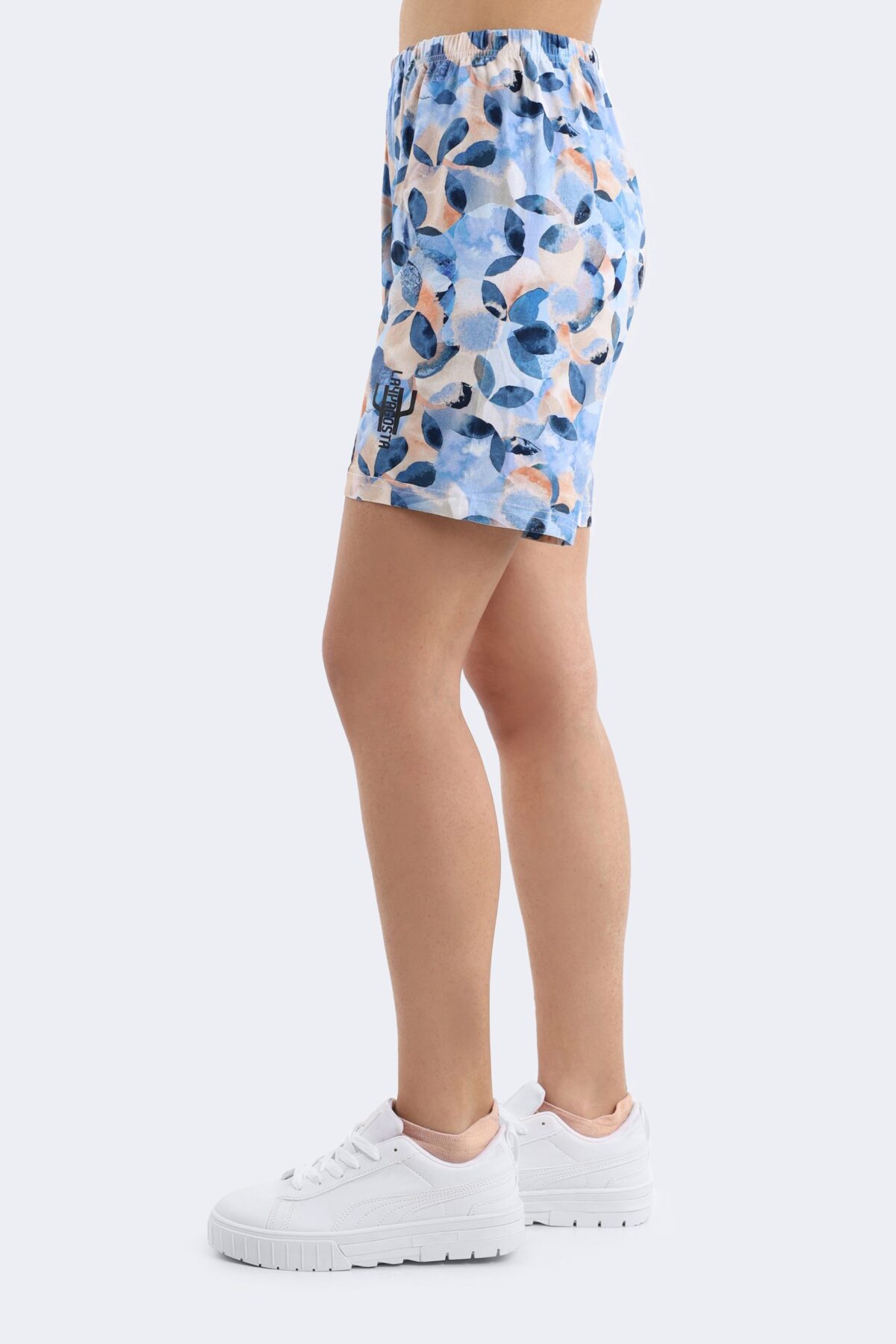 LYY women short with abstract patternt - Image 2