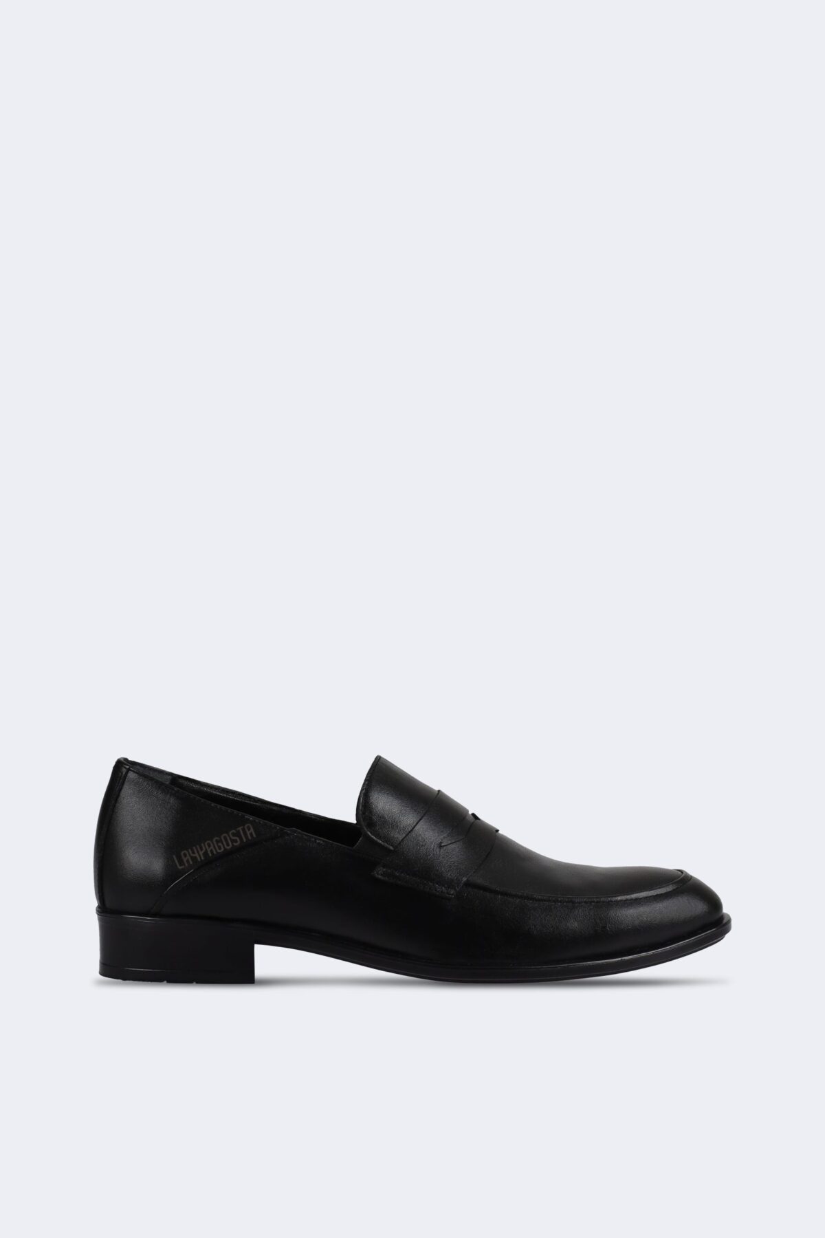 Men's classic loafer shoes - Image 1