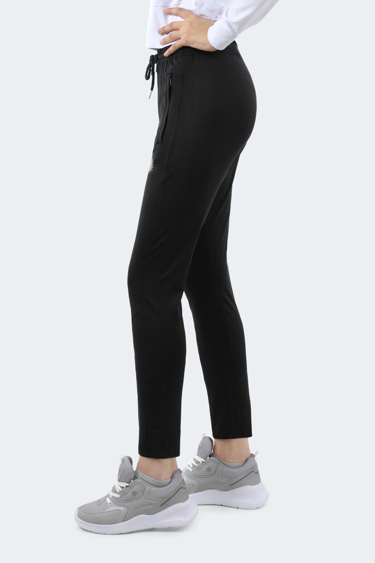 Women's sweatpants with vertical print - Image 3