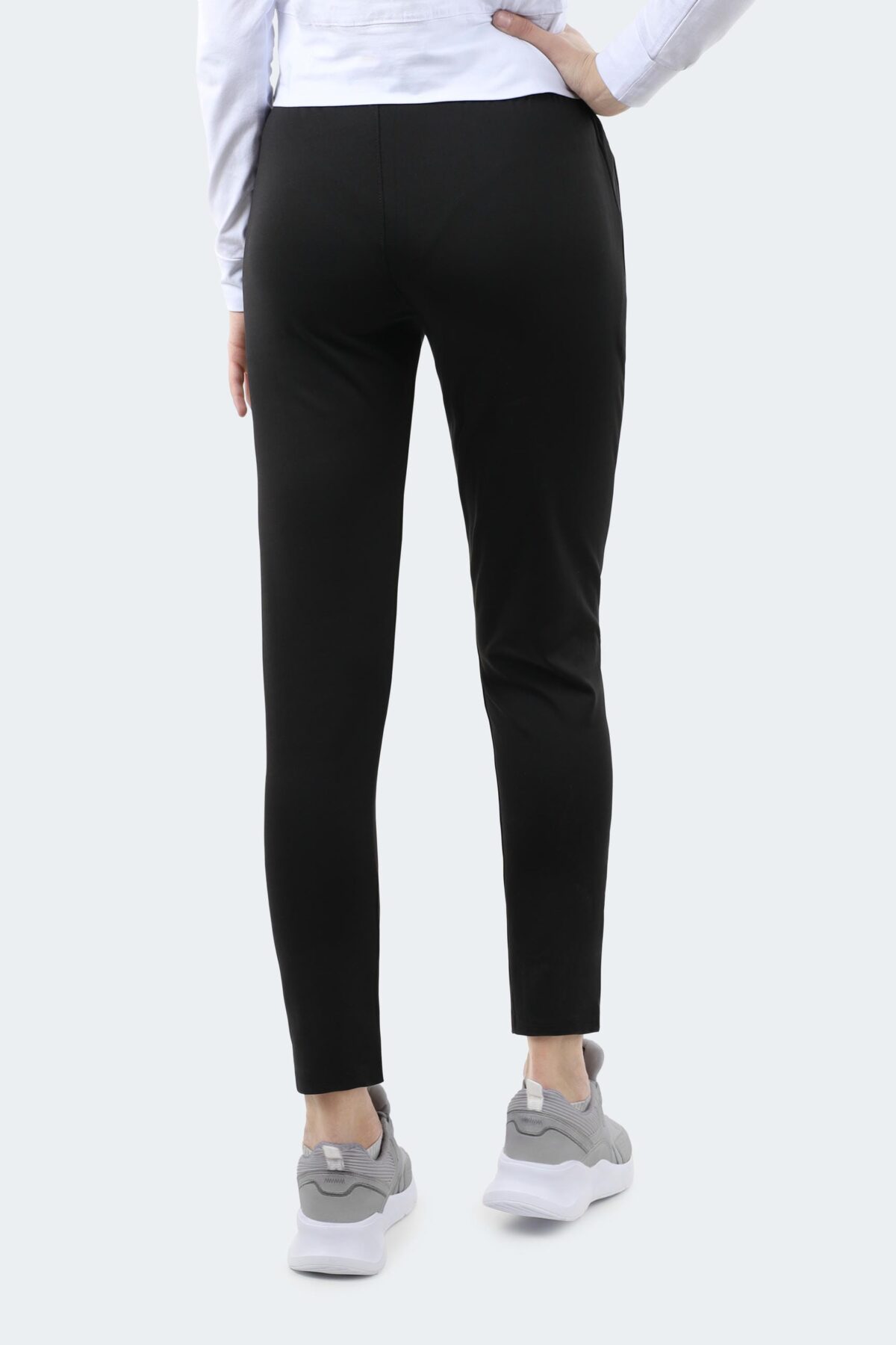 Women's sweatpants with vertical print - Image 4