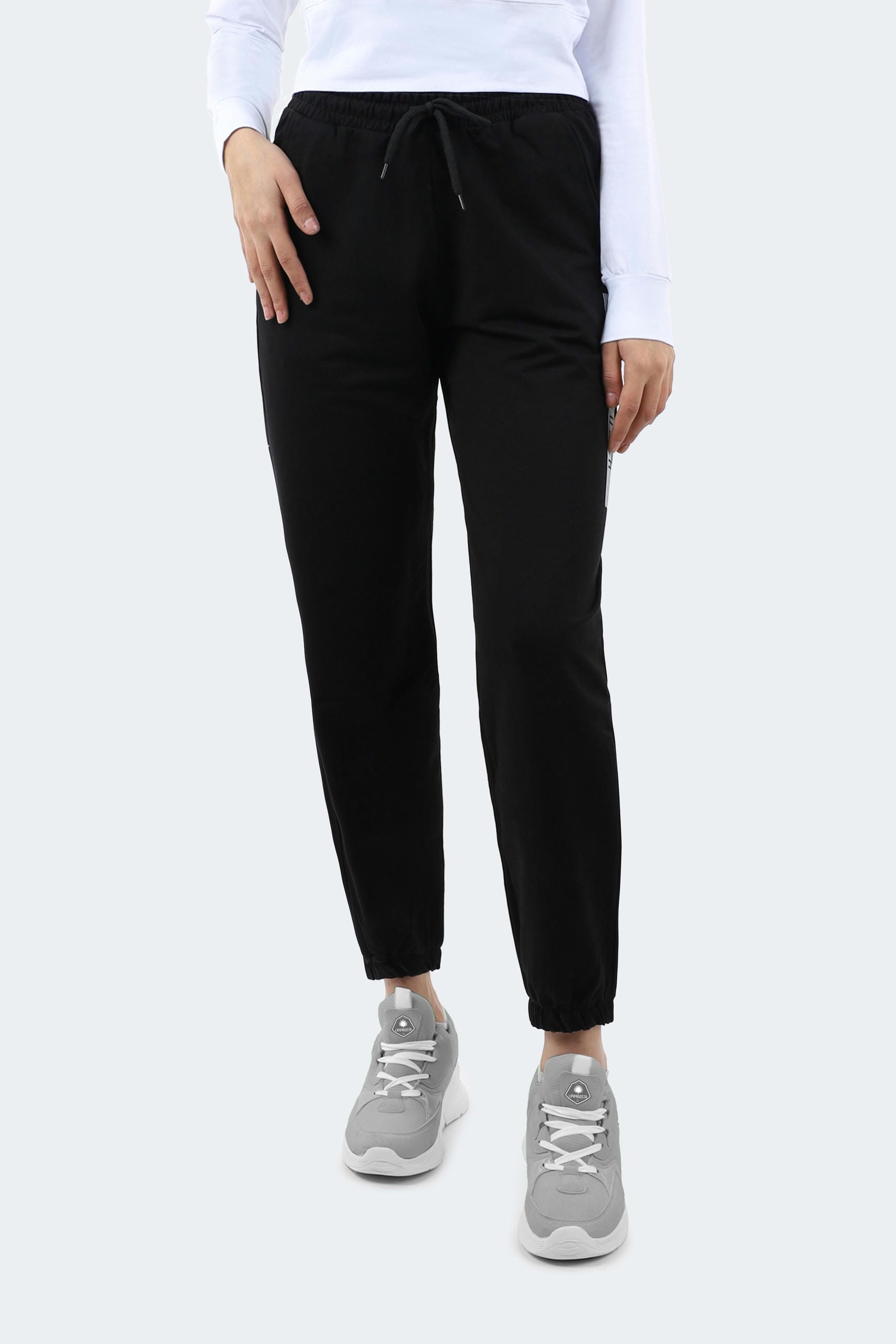 7229 (1) Women's Graphic Print Jogger Pants - Image 1