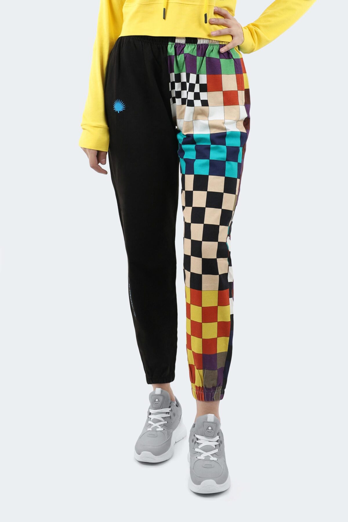 14025 (5-0) Women's Pixel-Print Sweatpants - Image 1