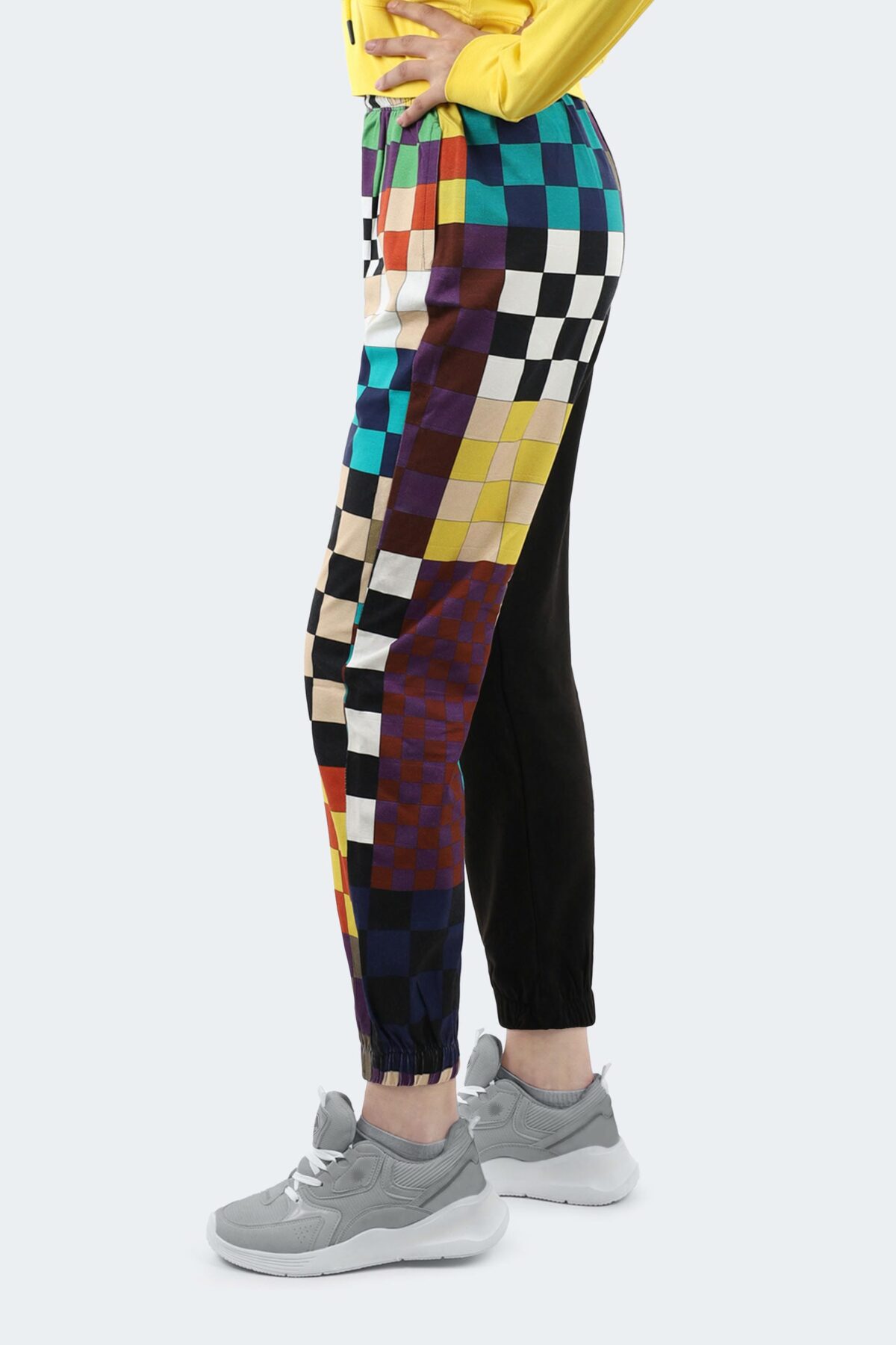 Women's Pixel-Print Sweatpants - Image 3