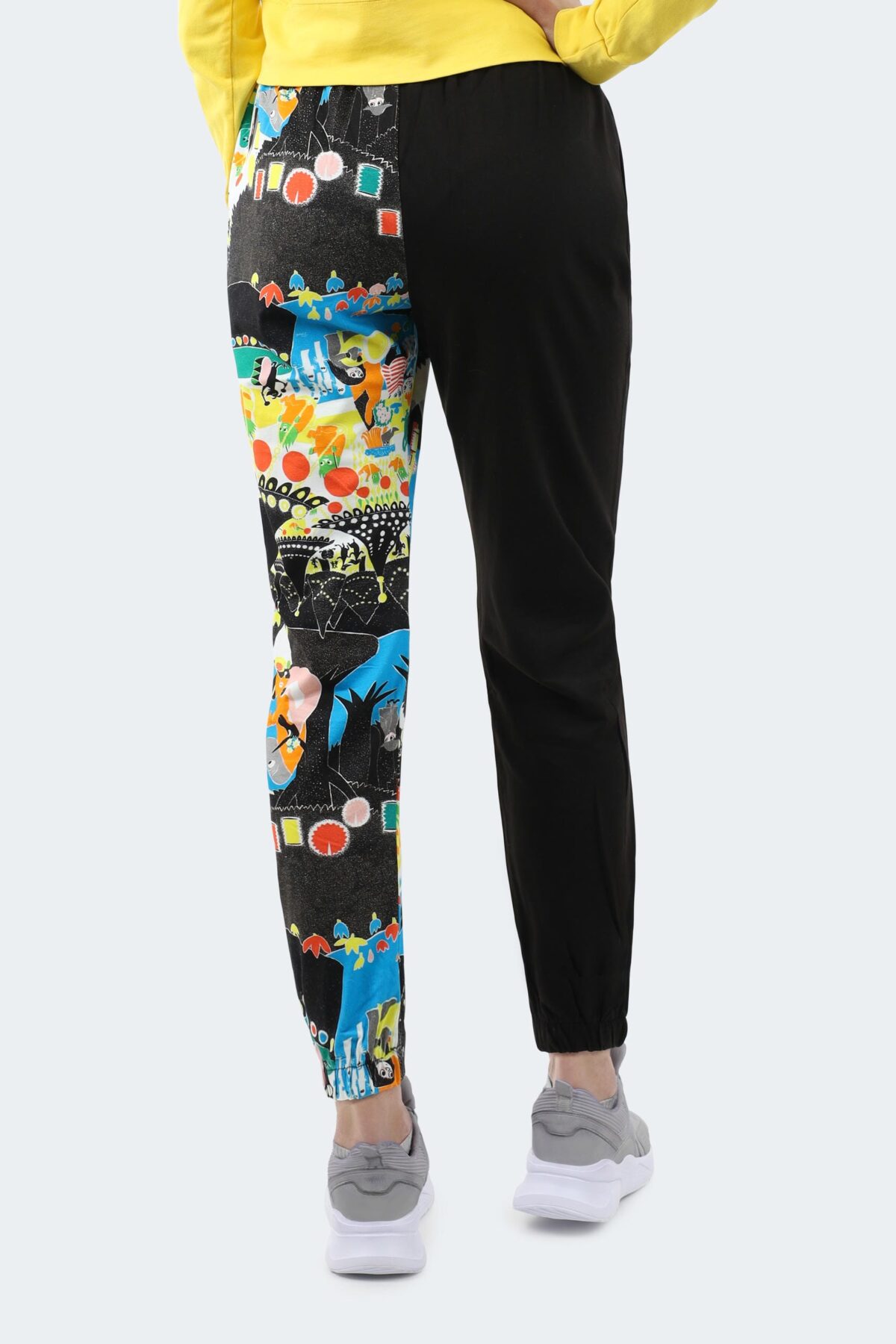 Asymmetrical Print Jogger Women's sweatPants - Image 4